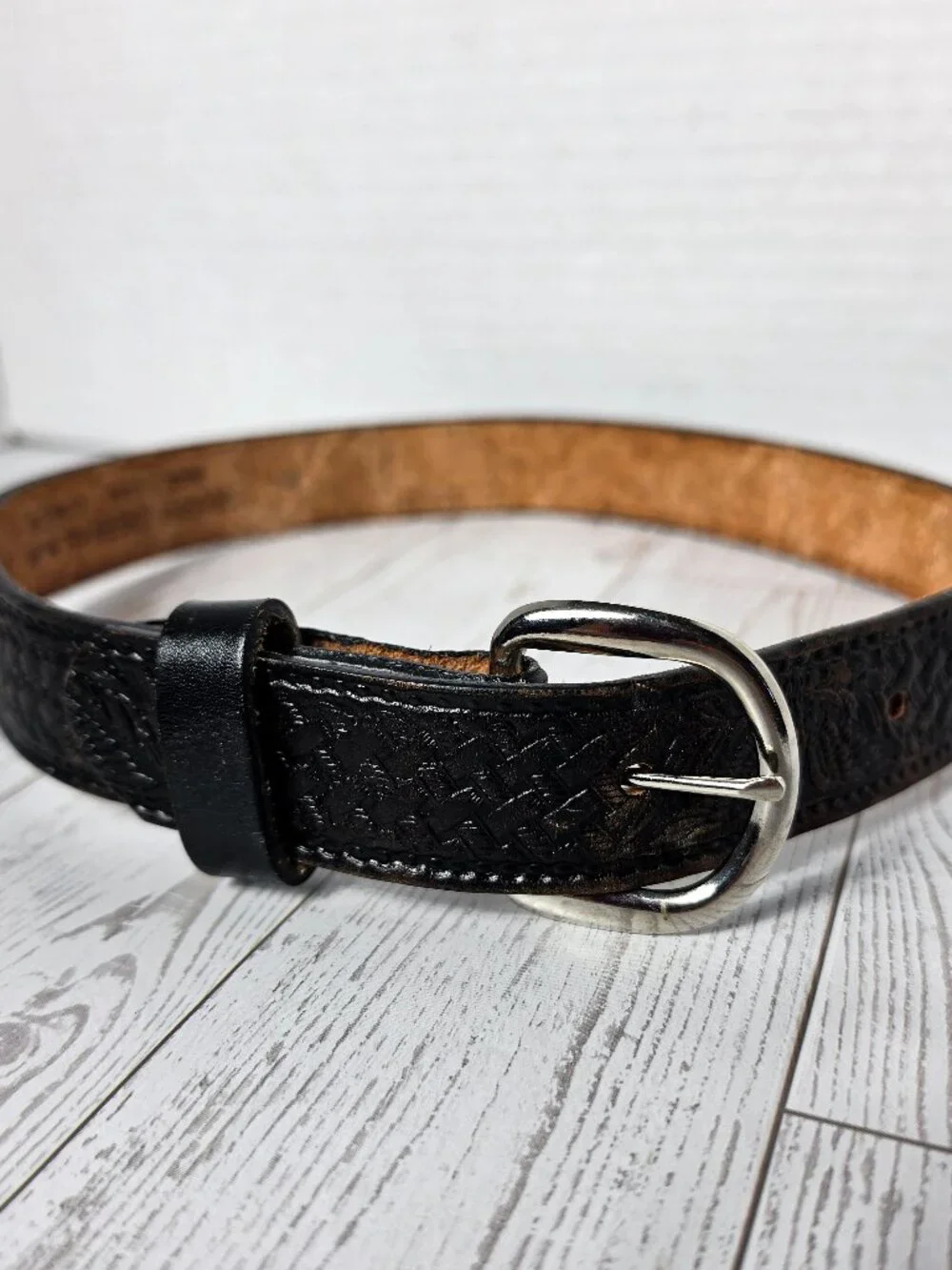 Brushy Creek 24 inch real Leather belt engraved vintage